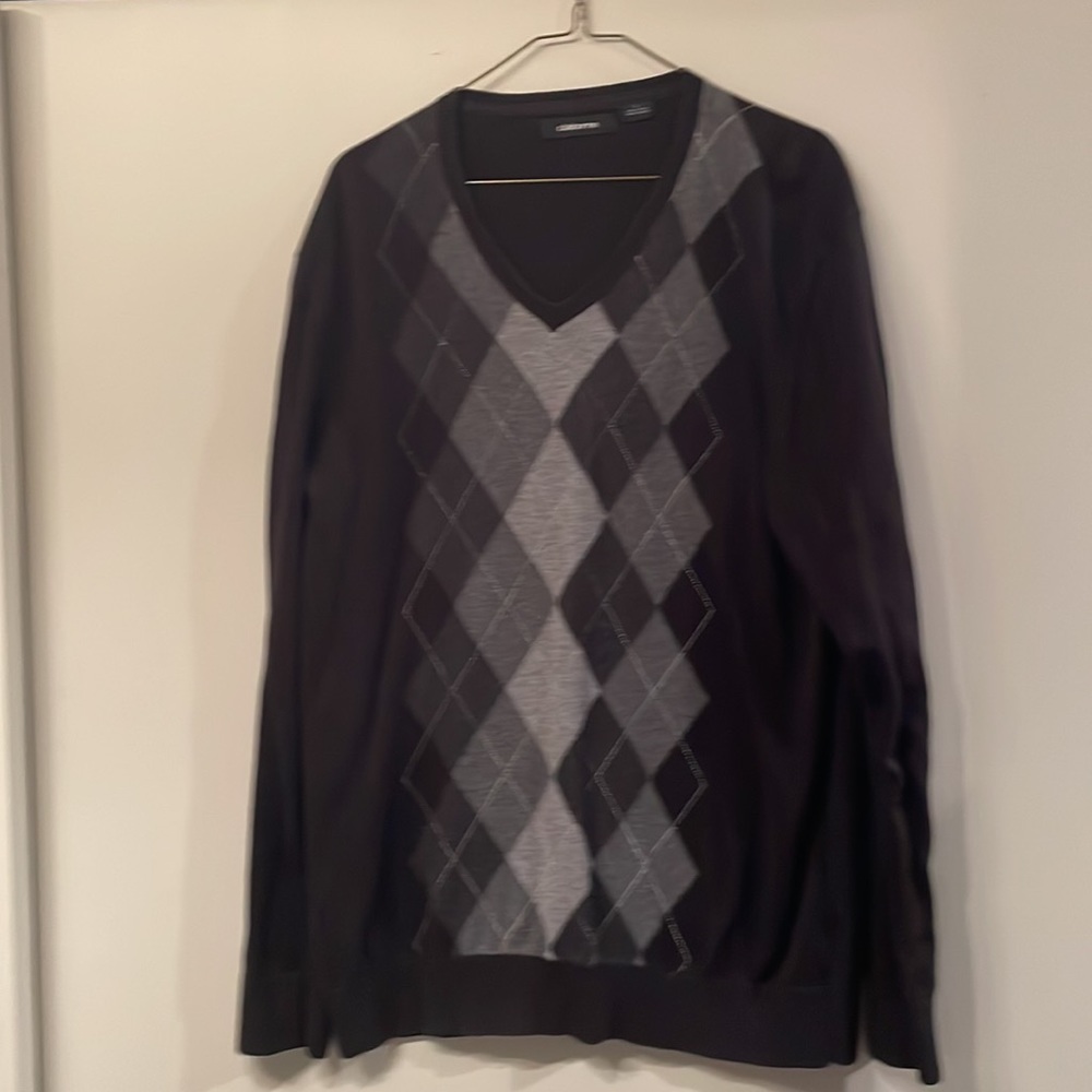 Claiborne Men’s V-Neck Sweater